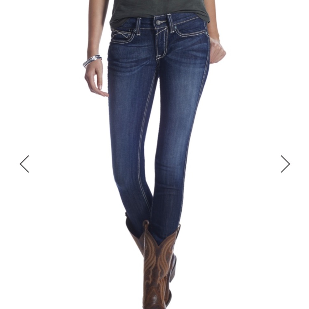 Ariat Women's Ella Mid Rise Skinny Jeans
